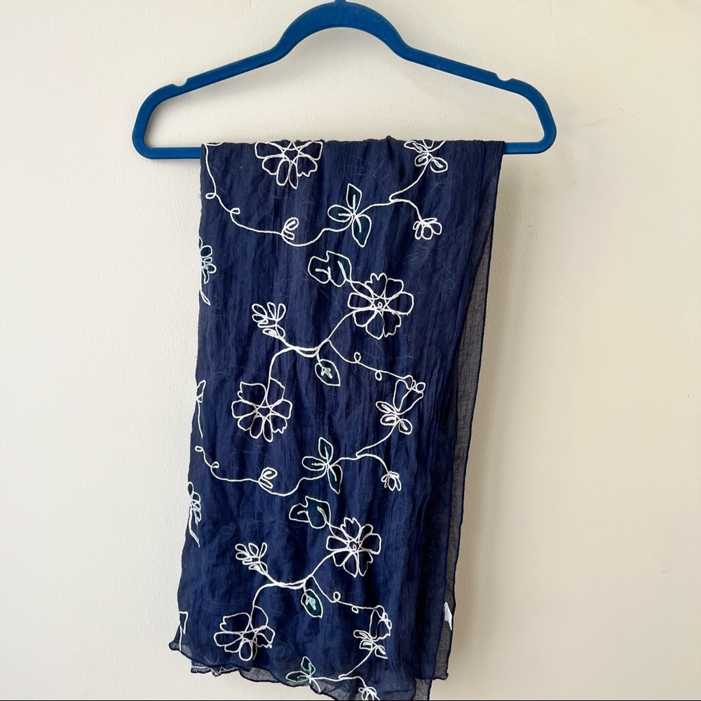 Handmade Palestinian Embroidered Navy Floral Scarf